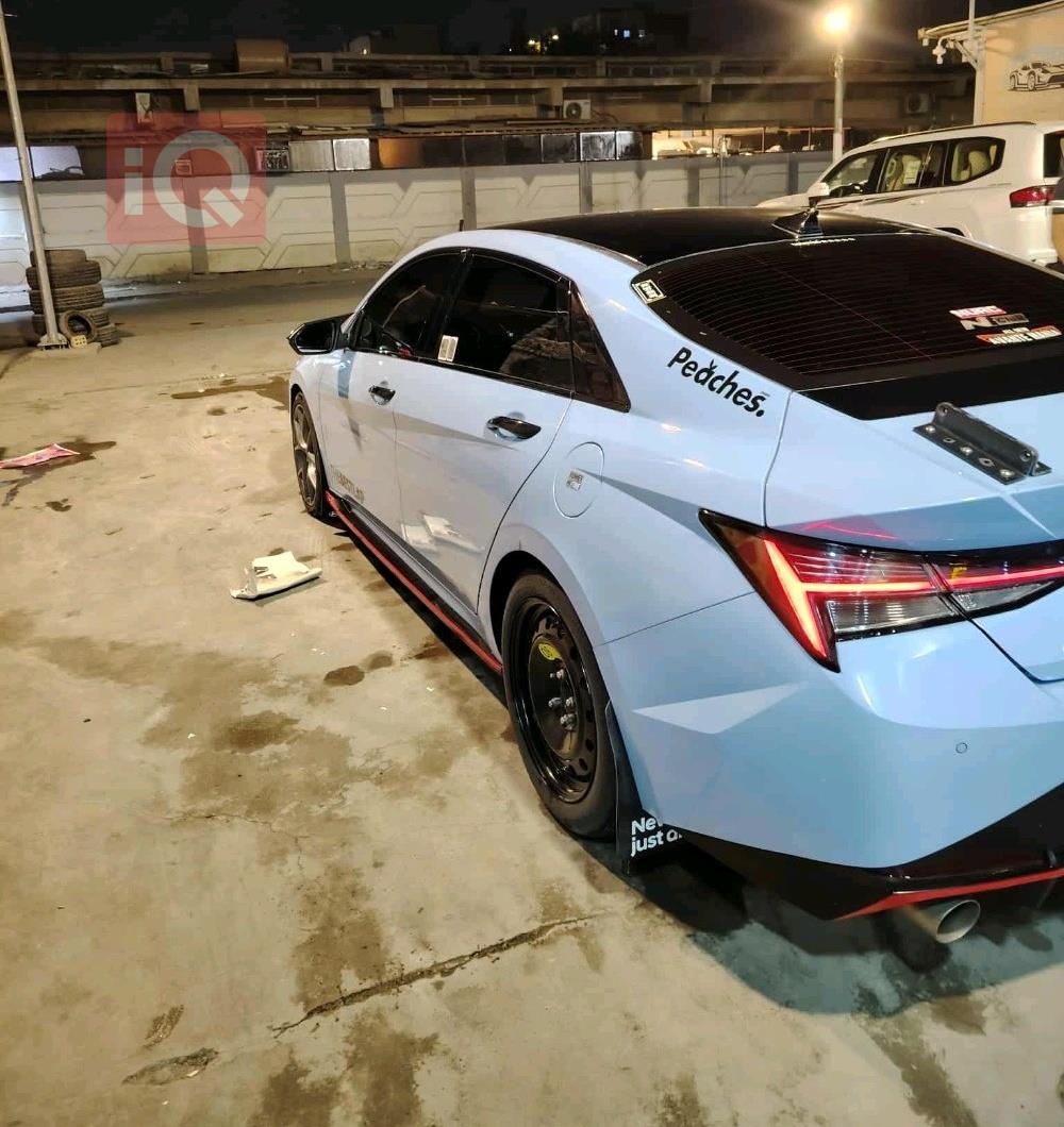 هیوندای ئەلەنترا